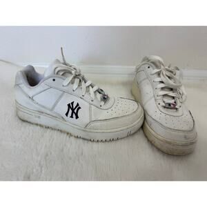 Reebok New York Yankees White Leather Sneakers Size 7
